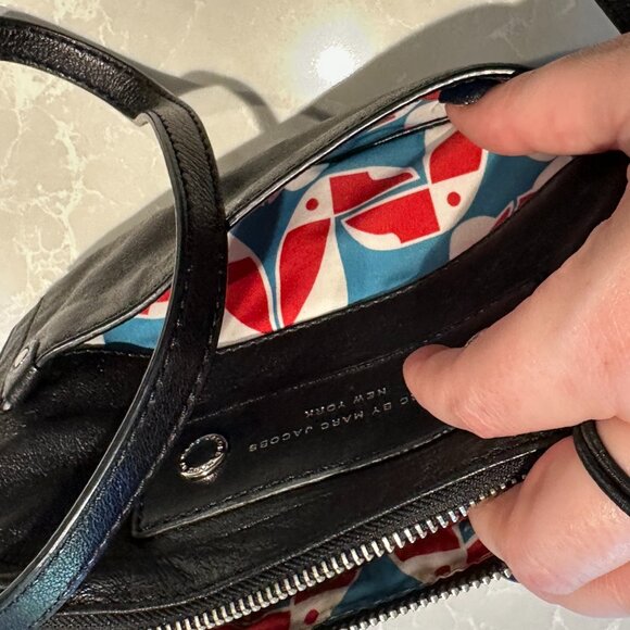 AUTHENTIC Marc by Marc Jacobs Crossbody Purse - Picture 4 of 4